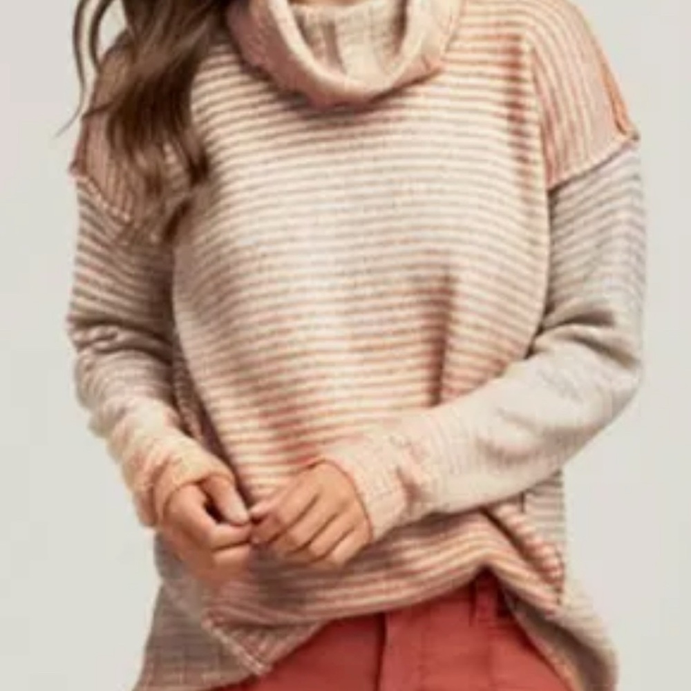 CAbi #4105 NWT Ombré Cowl Neck Sweater